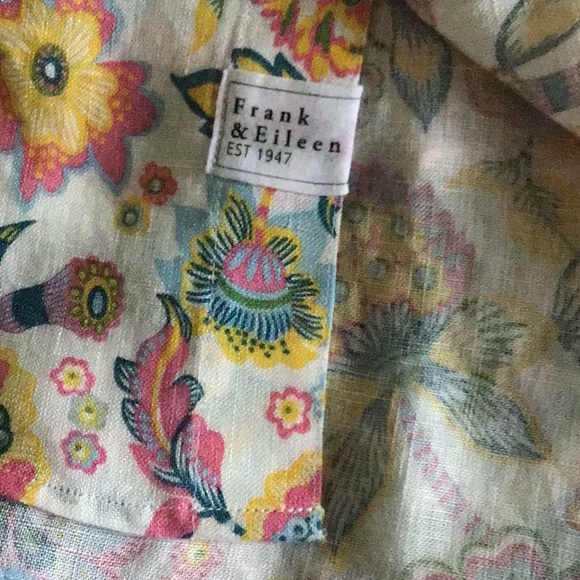 Frank & Eileen Relaxed Button-Up Linen Shirt - Picture 7 of 7